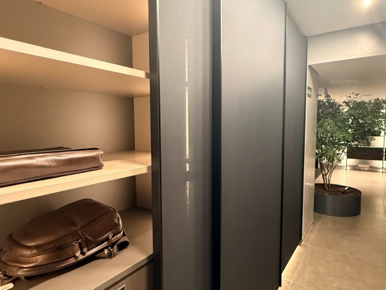 Porta Aura - Showroom L'IDEA